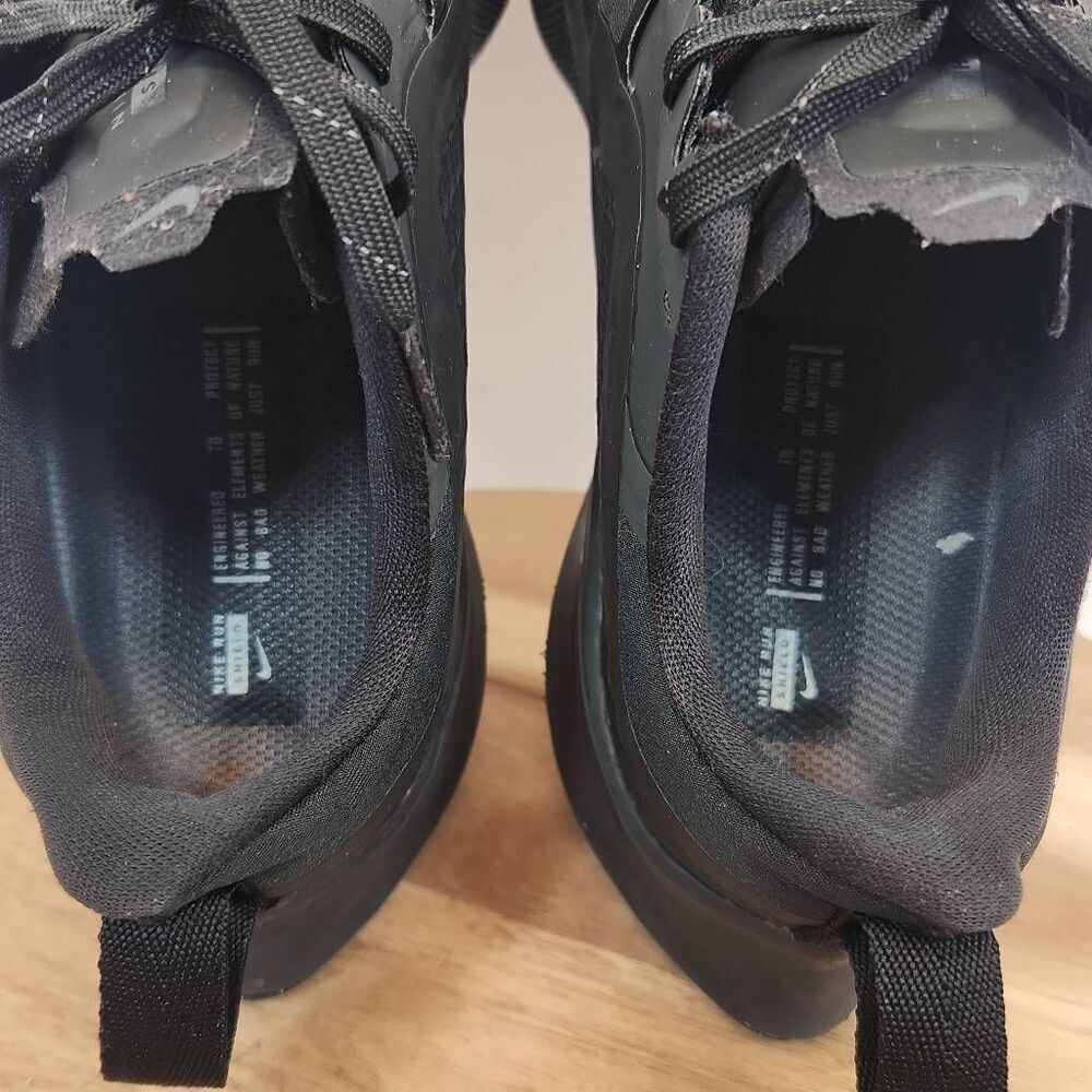 Nike Zoom Pegasus 37 Shield Running shoes Women's Size 7 Black - Picture 10 of 12